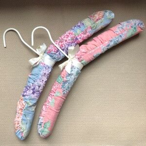 Vintage Cottagecore Floral Hydrangea Padded Clothes Hangers